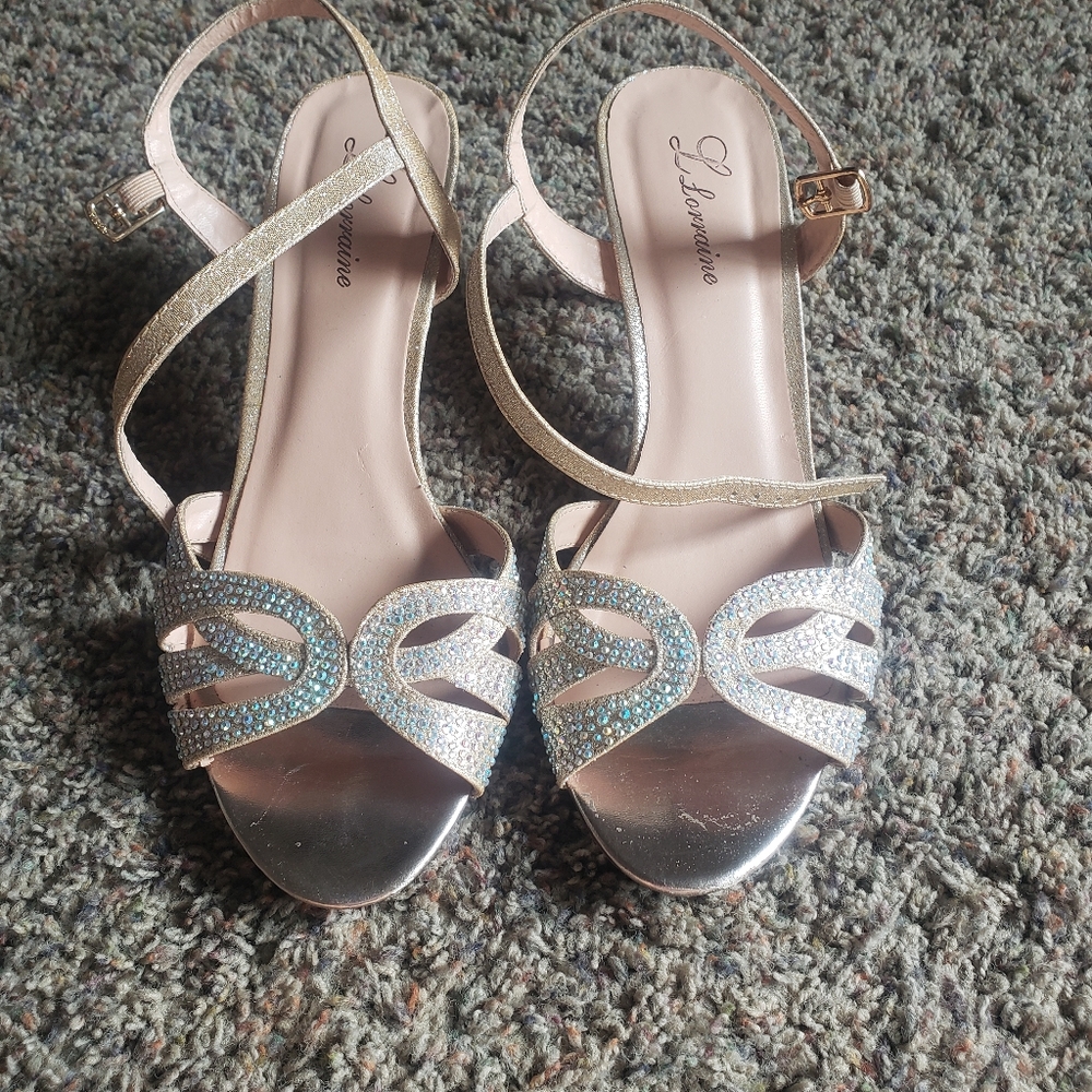 High heel sandals